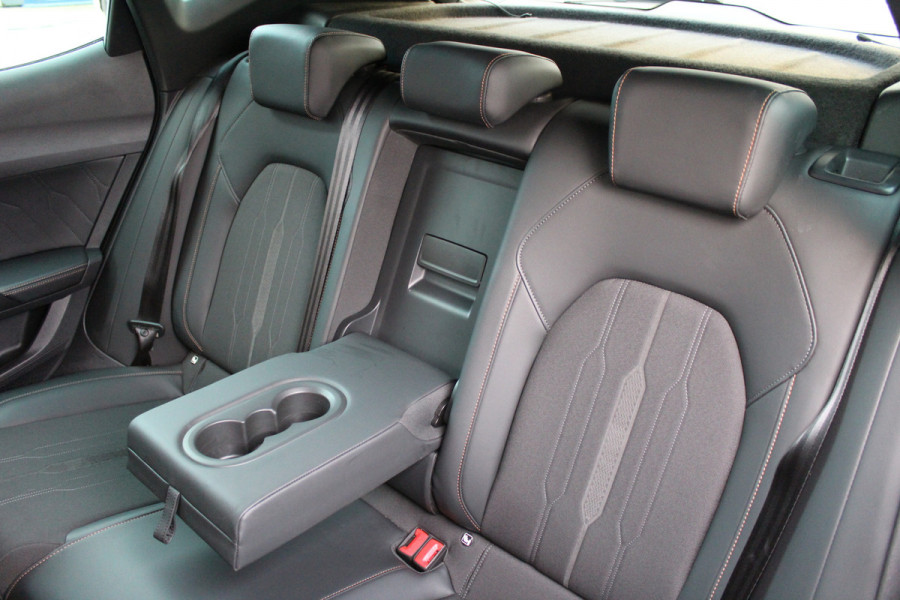 CUPRA Formentor 1.4 e-Hybrid 245PK VZ Performance | ACC | 360 Camera | BLIS | Navigatie | Stoel/Stuur verwarming