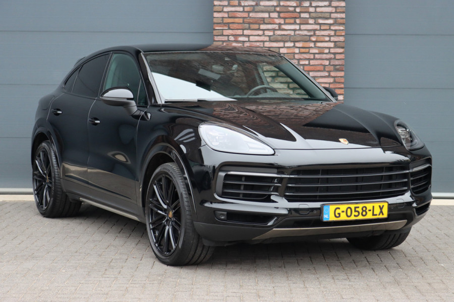 Porsche Cayenne Coupé 3.0 Aut8 | Luchtvering | Panoramadak | BOSE | Trekhaak | Leder | Memory | Stoelverwarming V+A | PDLS | Sport-Chrono-pakket | Soft-Close | Verwarmd Stuurwiel |