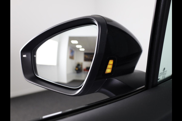 Škoda Enyaq 85 Sportline 286pk | Panoramadak | Adaptive Cruise | Blind Spot | Stoelverwarming | Camera