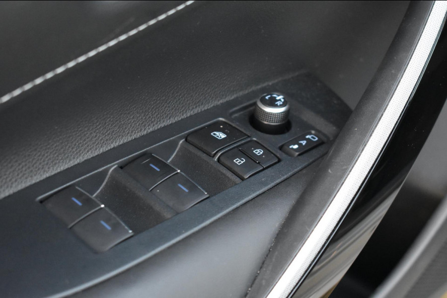 Toyota Corolla Touring Sports 1.8 Hybrid Dynamic | CAMERA | STOELVERWARMING | APPLE CARPLAY | ANDROID AUTO | NAP | ADAPT. CRUISE