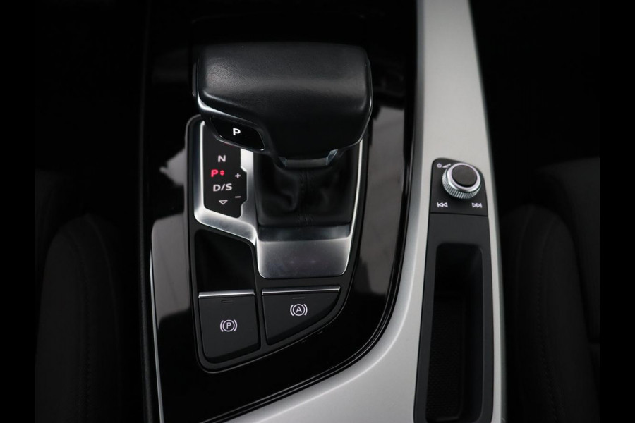 Audi A5 35 TFSI Business Edition | Matrix LED | Elektrische stoelen | Trekhaak | Park Assist | Virtual Cockpit | Carplay | Camera | Sportstoelen | Navigatie | Climate control | Memory