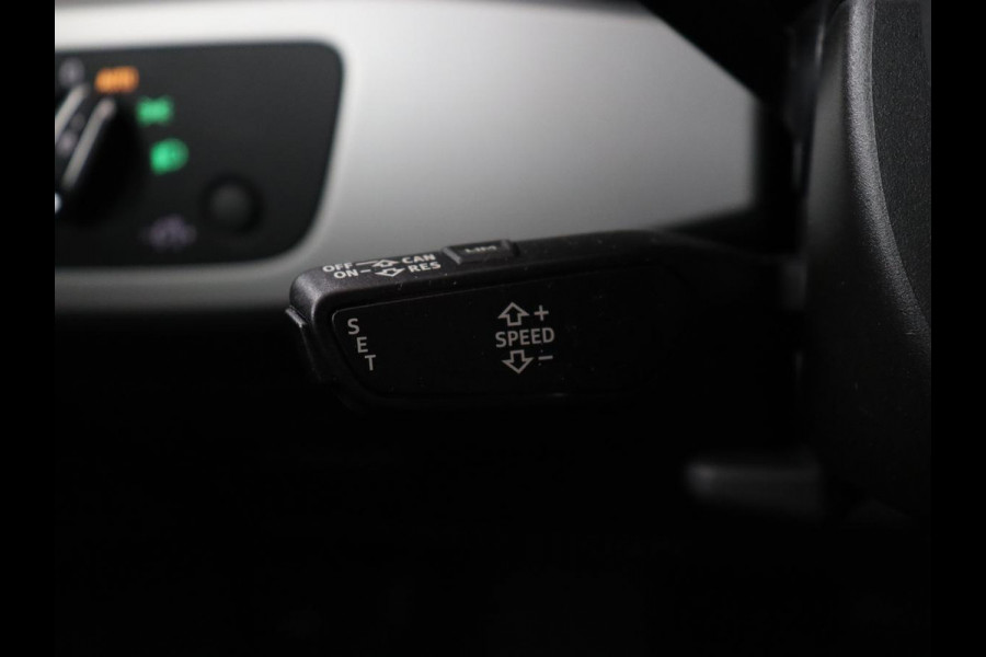 Audi A5 35 TFSI Business Edition | Matrix LED | Elektrische stoelen | Trekhaak | Park Assist | Virtual Cockpit | Carplay | Camera | Sportstoelen | Navigatie | Climate control | Memory