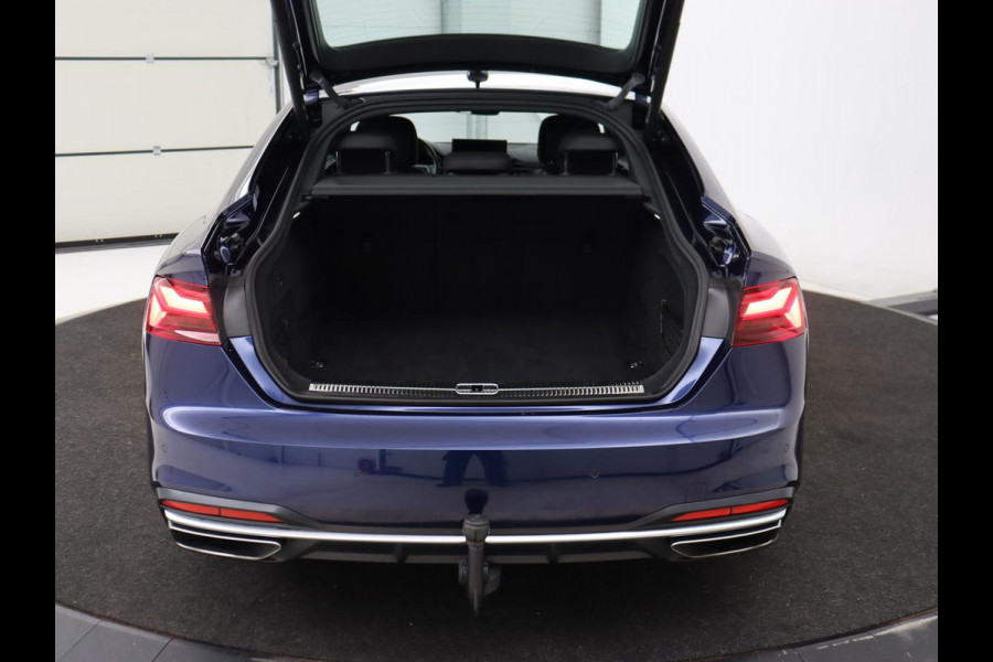 Audi A5 35 TFSI Business Edition | Matrix LED | Elektrische stoelen | Trekhaak | Park Assist | Virtual Cockpit | Carplay | Camera | Sportstoelen | Navigatie | Climate control | Memory