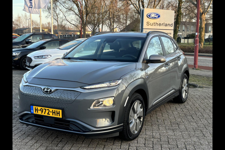 Hyundai Kona EV Comfort 64 kWh 204pk Adaptieve Cruise | Krell Audio | Achteruitrijcamera | Navigatie