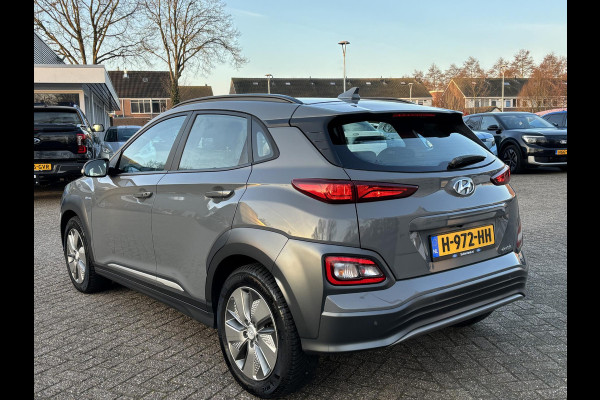 Hyundai Kona EV Comfort 64 kWh 204pk Adaptieve Cruise | Krell Audio | Achteruitrijcamera | Navigatie