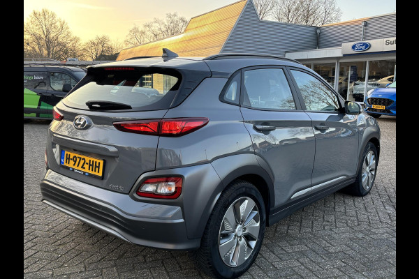 Hyundai Kona EV Comfort 64 kWh 204pk Adaptieve Cruise | Krell Audio | Achteruitrijcamera | Navigatie