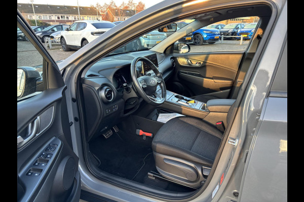Hyundai Kona EV Comfort 64 kWh 204pk Adaptieve Cruise | Krell Audio | Achteruitrijcamera | Navigatie