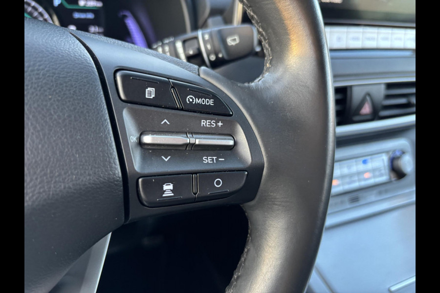 Hyundai Kona EV Comfort 64 kWh 204pk Adaptieve Cruise | Krell Audio | Achteruitrijcamera | Navigatie