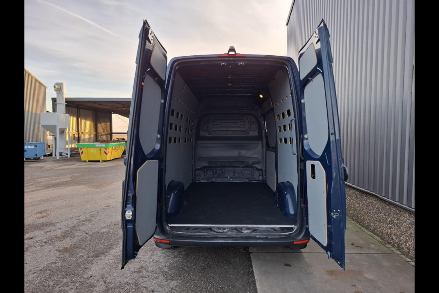 Mercedes-Benz Sprinter 311 CDI GB L2 FWD Functional 3.5T / AIRCO / CAMERA / 3 ZITS / DEALER ONDERHOUDEN / NAVI