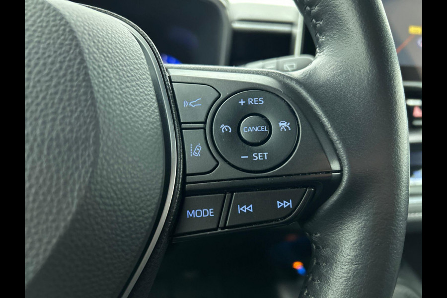 Toyota Corolla Touring Sports 1.8 Hybrid Business Plus Volledig Leder Airco ECC Navi Carplay PDC VA + Camera Adaptive Cruise Control Full LED 17" Velgen NL Auto 1e Eig. Dealer onderhouden