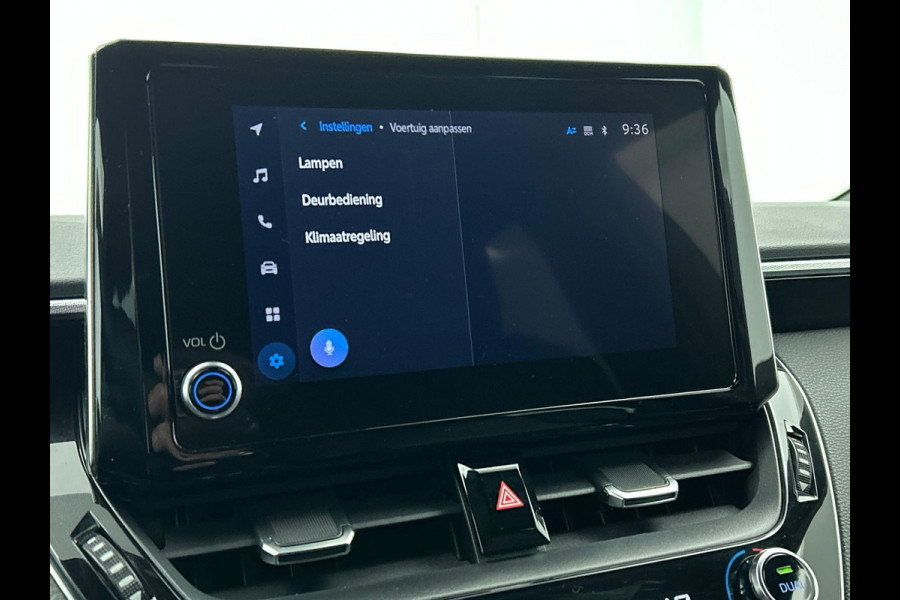 Toyota Corolla Touring Sports 1.8 Hybrid Business Plus Volledig Leder Airco ECC Navi Carplay PDC VA + Camera Adaptive Cruise Control Full LED 17" Velgen NL Auto 1e Eig. Dealer onderhouden