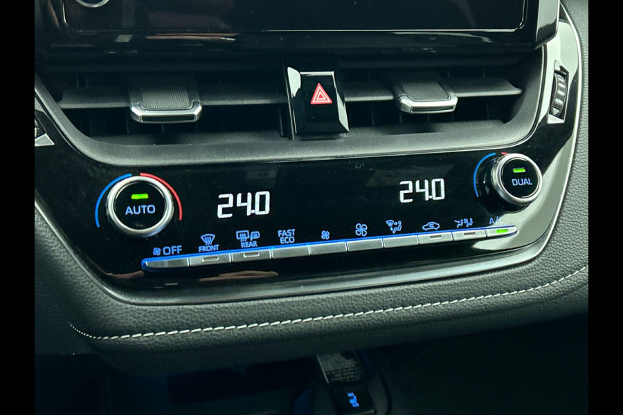 Toyota Corolla Touring Sports 1.8 Hybrid Business Plus Volledig Leder Airco ECC Navi Carplay PDC VA + Camera Adaptive Cruise Control Full LED 17" Velgen NL Auto 1e Eig. Dealer onderhouden