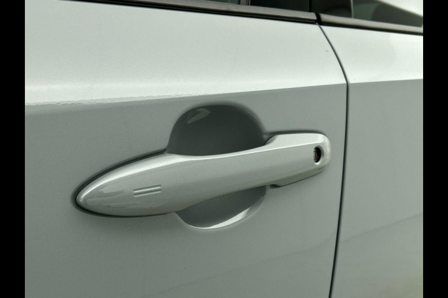 Toyota Corolla Touring Sports 1.8 Hybrid Business Plus Volledig Leder Airco ECC Navi Carplay PDC VA + Camera Adaptive Cruise Control Full LED 17" Velgen NL Auto 1e Eig. Dealer onderhouden