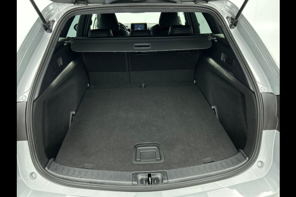 Toyota Corolla Touring Sports 1.8 Hybrid Business Plus Volledig Leder Airco ECC Navi Carplay PDC VA + Camera Adaptive Cruise Control Full LED 17" Velgen NL Auto 1e Eig. Dealer onderhouden