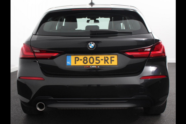 BMW 1-serie 118i Automaat High Executive | Navigatie | Apple Carplay/Android Auto | Parkeersensoren | Virtual Cockpit | Stoelverwarming | Cruise Control | Ledverlichting | Sfeerverlichting | Getinte ramen | Climate Control