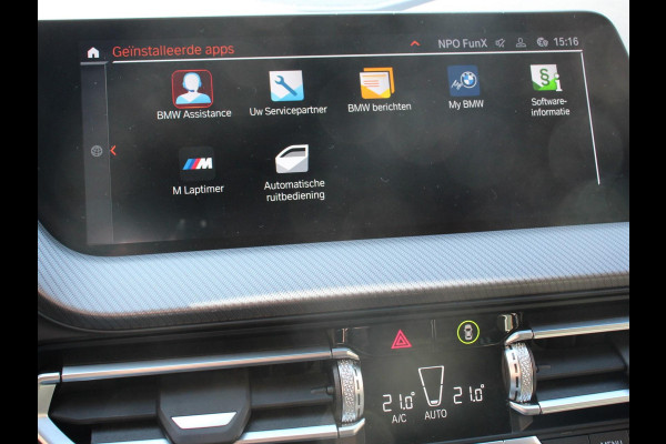 BMW 1-serie 118i Automaat High Executive | Navigatie | Apple Carplay/Android Auto | Parkeersensoren | Virtual Cockpit | Stoelverwarming | Cruise Control | Ledverlichting | Sfeerverlichting | Getinte ramen | Climate Control