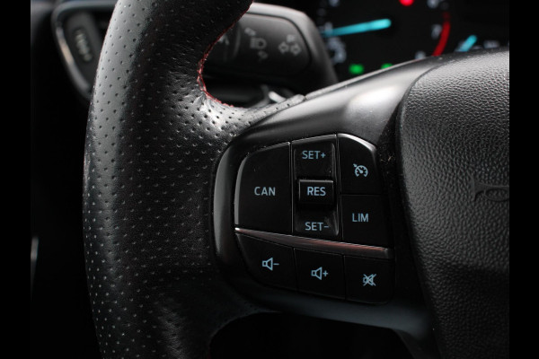 Ford Fiesta 1.0 EcoBoost ST-Line | Navigatie | Climate Control | DAB | Lichtmetalen Velgen | Parkeer sensoren | Cruise Control