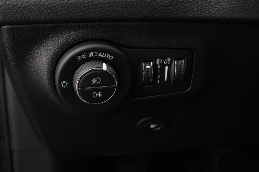 Jeep Compass 4xe 240 Plug-in Hybrid S | Navigatie | Apple Carplay/Android auto | Climate Control | Parkeersensoren | Camera | Elektrisch verstelbare bestuurderstoel | Xenon koplampen | Stoelverwarming | Elektrische achterklep | Afneembare trekhaak