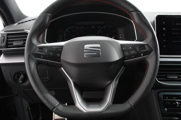 Seat Tarraco 1.5 TSI 150pk FR DSG 7p. | DEMO ! |  Navigatie | Apple Carplay/Android Auto | Camera | Parkeer sensoren | Digitale Cockpit | Lichtmetalen velgen | Stoelverwarming | Stoel bestuurder electrisch verstelbaar