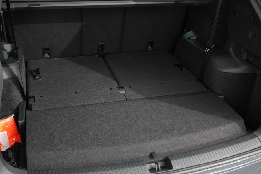 Seat Tarraco 1.5 TSI 150pk FR DSG 7p. | DEMO ! |  Navigatie | Apple Carplay/Android Auto | Camera | Parkeer sensoren | Digitale Cockpit | Lichtmetalen velgen | Stoelverwarming | Stoel bestuurder electrisch verstelbaar