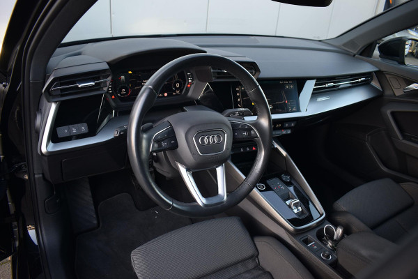 Audi A3 Sportback 35 TFSI Business edition | Apple CarPlay | Stoelverw. | Camera | Virtual