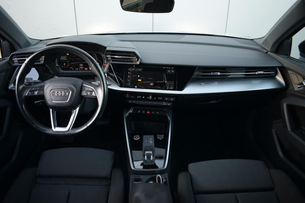 Audi A3 Sportback 35 TFSI Business edition | Apple CarPlay | Stoelverw. | Camera | Virtual