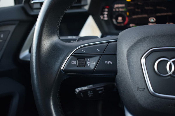 Audi A3 Sportback 35 TFSI Business edition | Apple CarPlay | Stoelverw. | Camera | Virtual