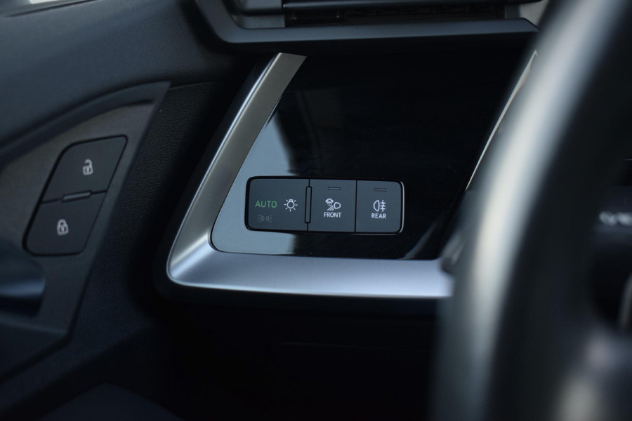 Audi A3 Sportback 35 TFSI Business edition | Apple CarPlay | Stoelverw. | Camera | Virtual
