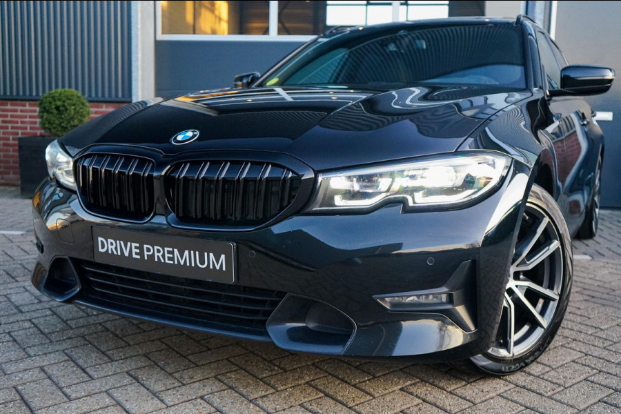 BMW 3 Serie Touring 320d High Executive