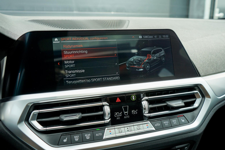 BMW 3 Serie Touring 320d High Executive