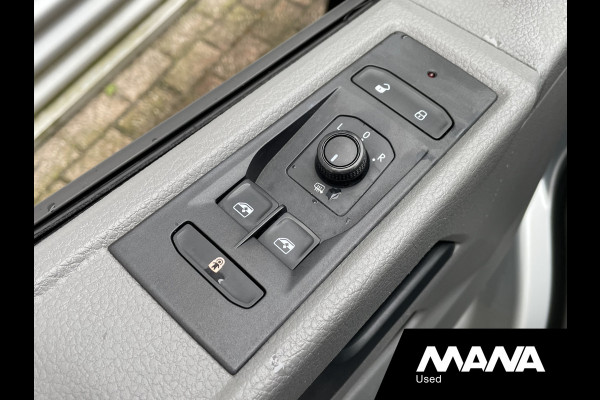 Volkswagen Transporter 2.0TDI L2H1 110PK Cruise control Bijrijdersbank
