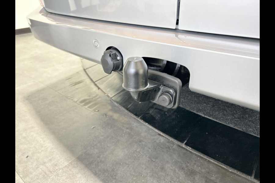 Ford E-Transit Custom 340 L2H1 Limited 71 kWh 218PK Camera | Navi | Trekhaak | 2x Schuifdeur | Nieuw! Wordt verwacht