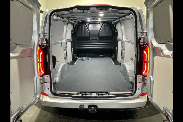 Ford E-Transit Custom 340 L2H1 Limited 71 kWh 218PK Camera | Navi | Trekhaak | 2x Schuifdeur | Nieuw! Wordt verwacht