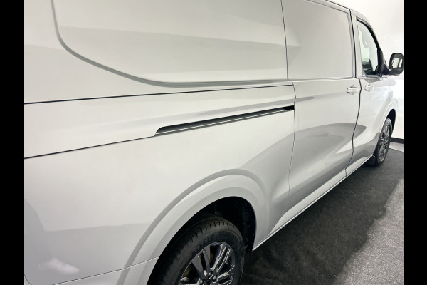 Ford E-Transit Custom 340 L2H1 Limited 71 kWh 218PK Camera | Navi | Trekhaak | 2x Schuifdeur | Nieuw! Wordt verwacht