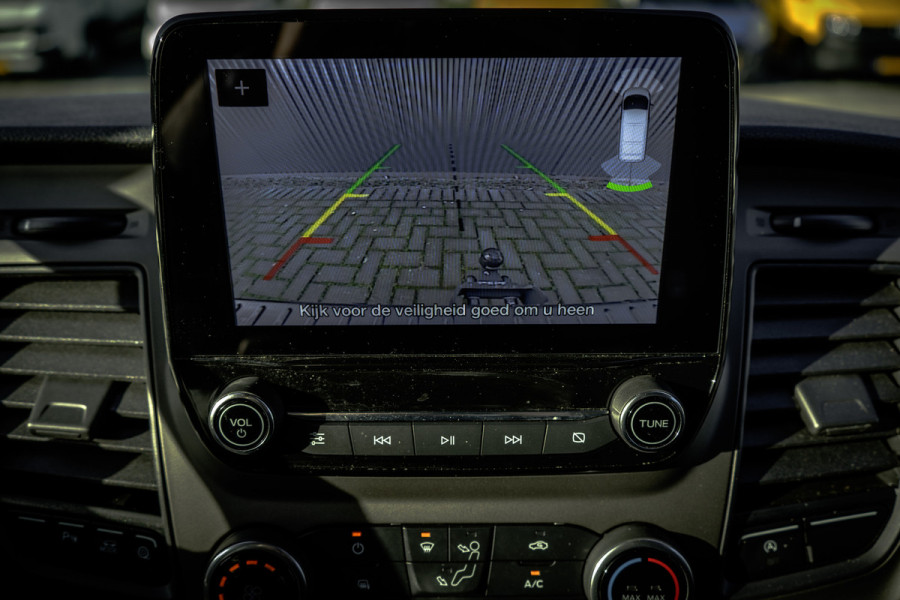 Ford Transit Custom 2.0 TDCI L2H1 Trend | 130 PK | Automaat | Carplay | Camera | Cruise | Airco | 3-Zits