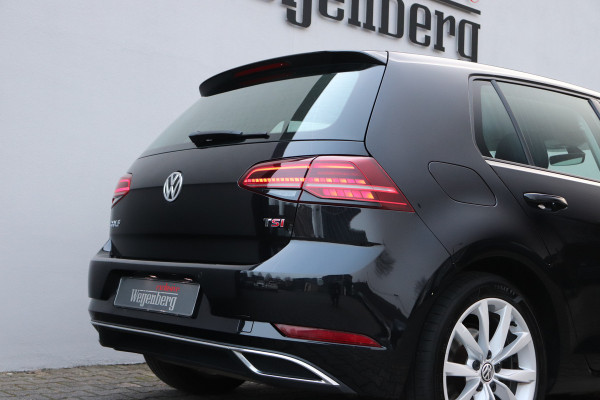 Volkswagen Golf 1.5 TSI DSG Massage LED Virt. Display