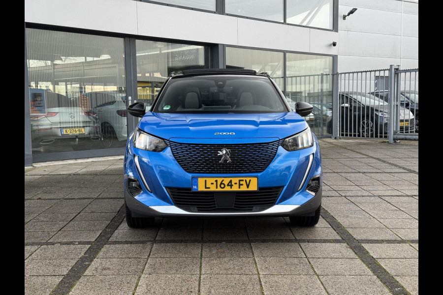 Peugeot e-2008 EV GT Pack 50 kWh | 3D Cockpit | Camera | Panorama | Sfeer Verlichting |