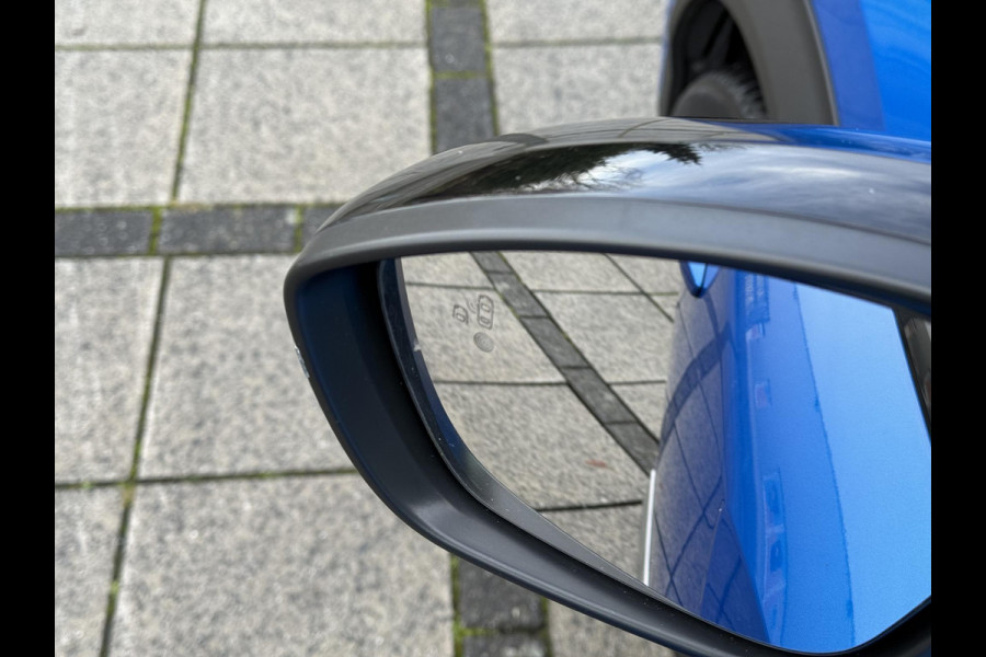 Peugeot e-2008 EV GT Pack 50 kWh | 3D Cockpit | Camera | Panorama | Sfeer Verlichting |