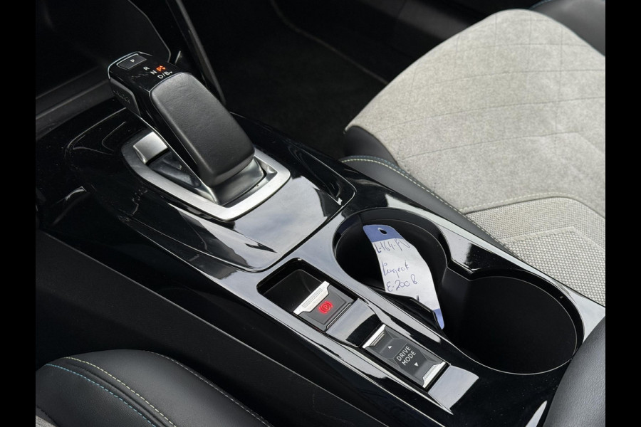 Peugeot e-2008 EV GT Pack 50 kWh | 3D Cockpit | Camera | Panorama | Sfeer Verlichting |
