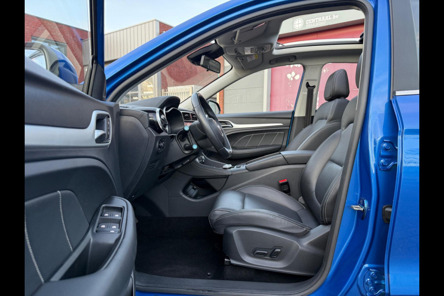 MG Mg Zs EV Luxury 2021 45 kWh ACC PANORAMA DAK LEDER AUT CARPLAY NAVI LUXE