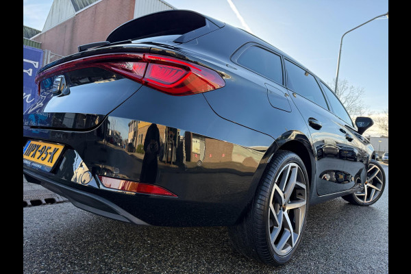 Seat Leon Sportstourer 1.5 eTSI FR INTENSE DSG VIRTUAL COCKPIT 19 INCH CUPRA