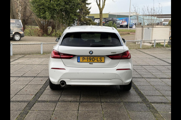 BMW 1-serie 118i Aut. Executive Bus. Edition | LED | Navi | LMV | Virtual Live Cockpit |
