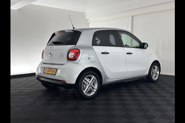Smart Forfour EQ Comfort 18 kWh [ 3-Fase-22kW ] {SOH-96%} Aut. *HEATED-COMFORTSEATS | DAB+ | AIRCO | CRUISE | 15''ALU | PRIVACY-GLASS*