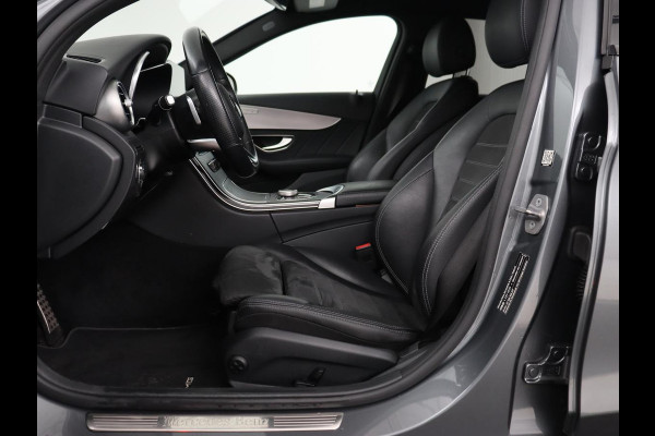 Mercedes-Benz C-Klasse 160 AMG Limited | Stoelverwarming | Leder/Alcantara | Camera | Carplay | Digital Cockpit | Navigatie | Park Assist | Full LED