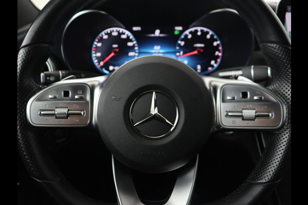 Mercedes-Benz C-Klasse 160 AMG Limited | Stoelverwarming | Leder/Alcantara | Camera | Carplay | Digital Cockpit | Navigatie | Park Assist | Full LED