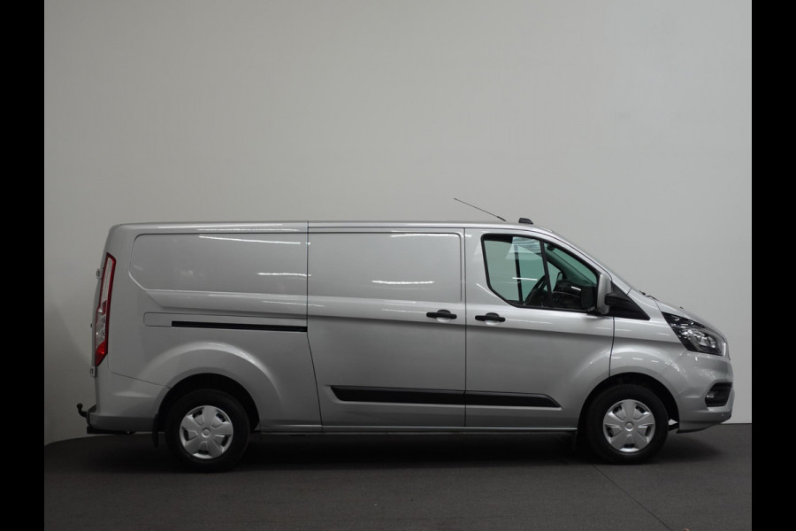 Ford Transit Custom 131pk L2H1 Trend Trekhaak Camera Cruise control Airco Parkeersensoren 3-Zits Euro6