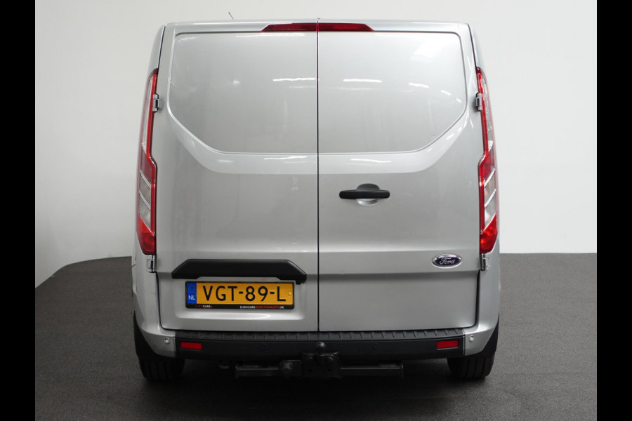 Ford Transit Custom 131pk L2H1 Trend Trekhaak Camera Cruise control Airco Parkeersensoren 3-Zits Euro6
