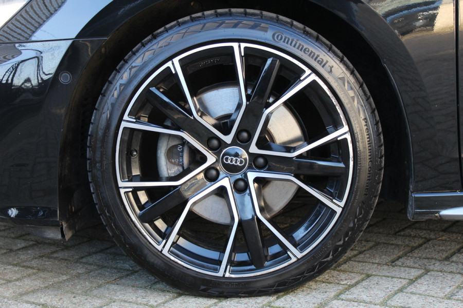 Audi A3 Sportback 35 TFSI edition one | Trekhaak | Panoramadak | Adaptieve Cruise | Matrix | Navigatie