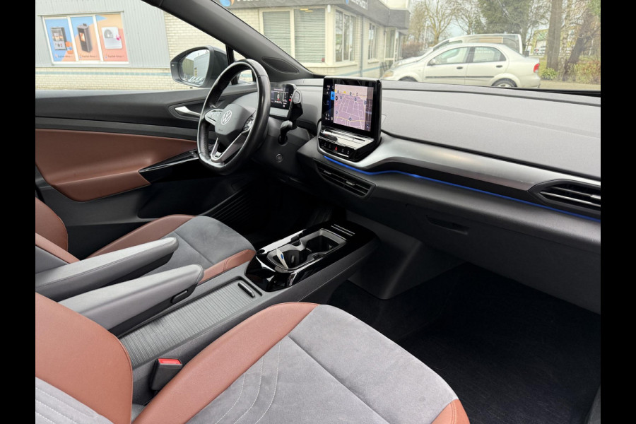 Volkswagen ID.4 First 77 kWh | Trekhaak | Warmtepomp | Camera | Navi |