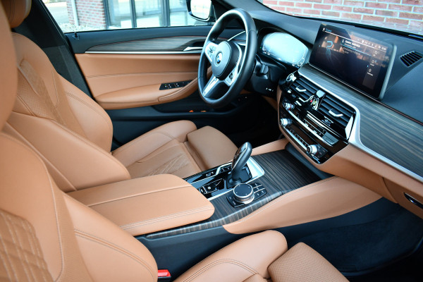 BMW 5 Serie 545e xDrive M-Sport Berninagrau ACC HiFi 20inch Shadow